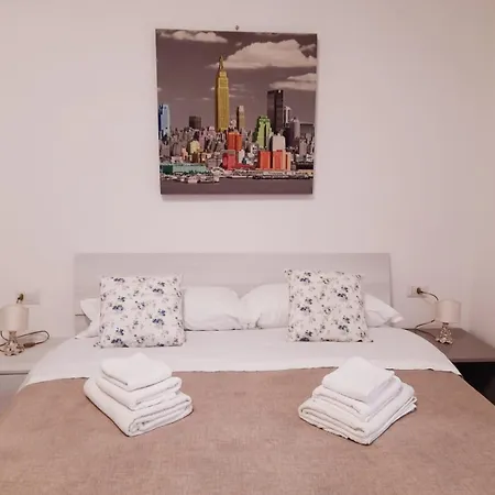 Apartment Anfiteatro House *